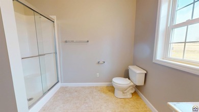 Amazing property 20 min outside of Topeka. Custom built property - photo 43