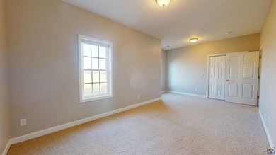 Amazing property 20 min outside of Topeka. Custom built property - photo 50