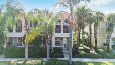 Lake Townhome/Townhouse For Sale in Sarasota, Florida