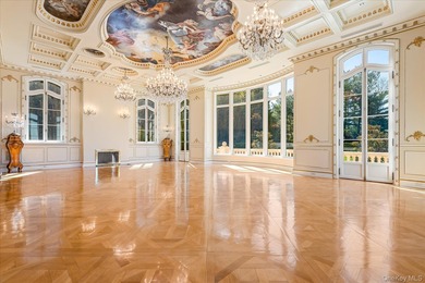 Luxurious Waterview Mansion in the Prestigious Village of Kings - photo 6