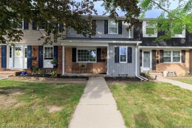 Lake Condo For Sale in Northville, Michigan