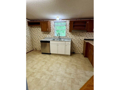 Escape to peaceful country living at Clarksville in this - photo 12