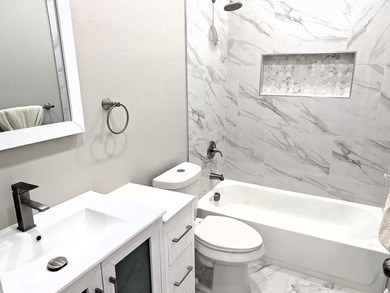 Welcome to where modern farmhouse style meets quality - photo 16