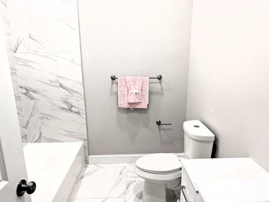 Welcome to where modern farmhouse style meets quality - photo 22
