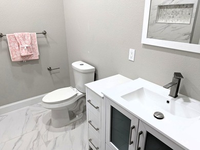 Welcome to where modern farmhouse style meets quality - photo 24