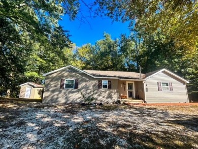 Kentucky Lake Home For Sale in Springville Tennessee