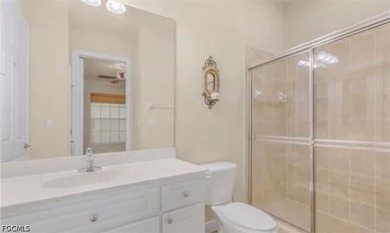 Rare waterfront, corner luxury end-unit in the highly coveted - photo 8