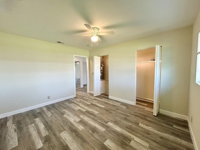 This 1 bedroom 1 bath Villa is like no other in the community - photo 14