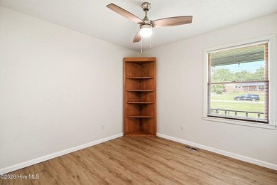 Welcome home to this beautifully updated property situated on a - photo 25