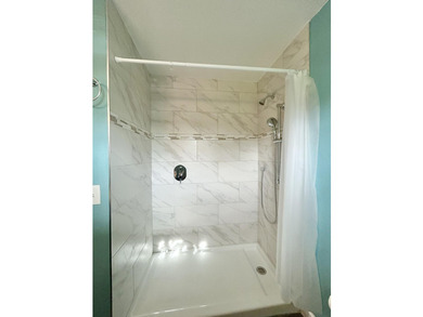 This 1 bedroom 1 bath Villa is like no other in the community - photo 25