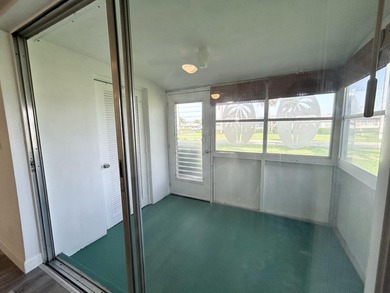 This 1 bedroom 1 bath Villa is like no other in the community - photo 28