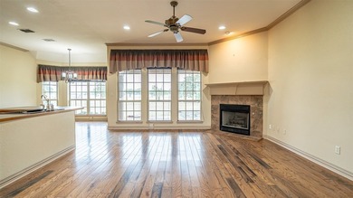 Beautifully maintained brick home with cut stone accents. Easy - photo 6