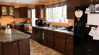 Enjoy country living just minutes from Glendive on this unique - photo 7