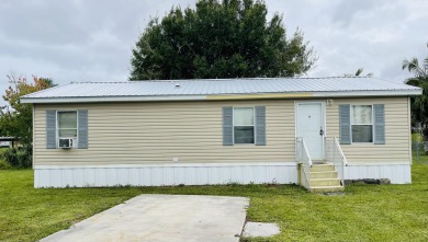 Lake Home For Sale in Okeechobee, Florida