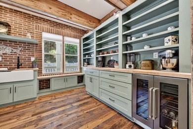 Welcome to one of Lake Blue Ridge's most extraordinary - photo 7