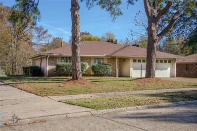 Lake Home For Sale in Shreveport, Louisiana
