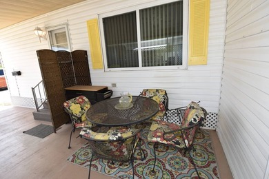 Move right into this well-maintained and tastefully updated - photo 5