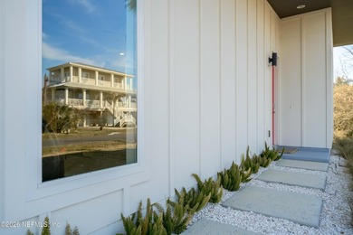Completed in 2023, this stunning custom home offers over 2,700 - photo 4