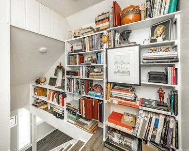Adorable Cabin in the woods with plenty of privacy , sitting on - photo 27