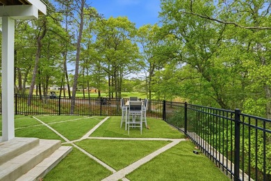 From the moment you step through the door, sweeping views of the - photo 35