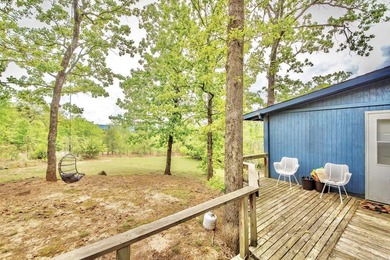 Adorable Cabin in the woods with plenty of privacy , sitting on - photo 41