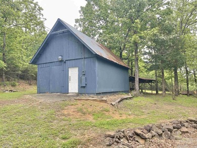 Adorable Cabin in the woods with plenty of privacy , sitting on - photo 42