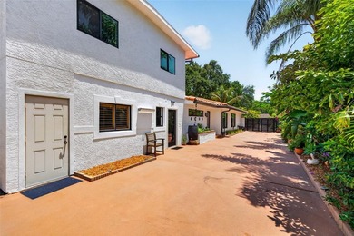 Situated 20 feet above sea level and located in a NON-FLOOD ZONE - photo 44