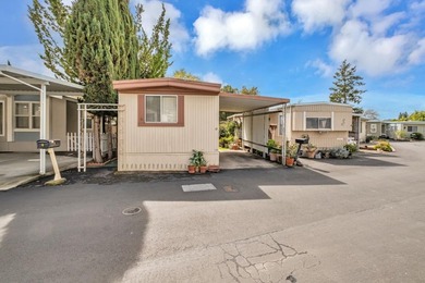 This well-maintained home presents a fantastic opportunity to - photo 2