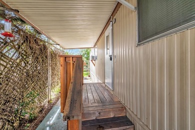 This well-maintained home presents a fantastic opportunity to - photo 5