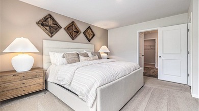 *4 bedroom, 2.5 baths *Open concept great room, dining room and - photo 15