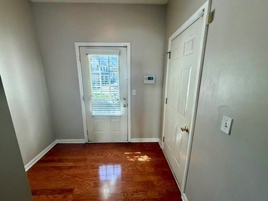 Spacious 3-bedroom, 2- and 1/2bath townhome located in a gated - photo 7