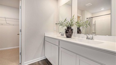*4 bedroom, 2.5 baths *Open concept great room, dining room and - photo 16