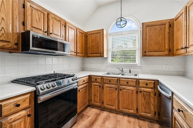 Welcome to Smithfield View, situated on Smithfields golf course - photo 17