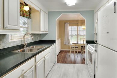 LOW-COST YEAR AROUND LIVING! VERY WELL MAINTAINED! Fully - photo 18