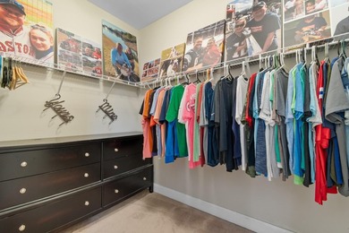 721 Jade Dr offers an easy elegance that's hard to find. Set - photo 22