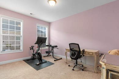 721 Jade Dr offers an easy elegance that's hard to find. Set - photo 23
