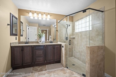 Pool Home + Cul-de-Sac + Oversized Lot! Welcome to this well - photo 26