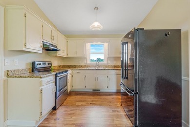 Mature trees, solid surface flooring throughout, wood-burning - photo 27