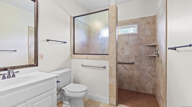 Welcome to this beautifully maintained, single-story Texas Hill - photo 29