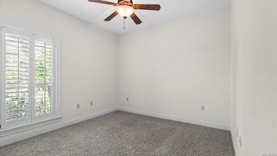 Welcome to this beautifully maintained, single-story Texas Hill - photo 33