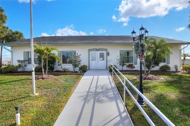 LOW-COST YEAR AROUND LIVING! VERY WELL MAINTAINED! Fully - photo 37