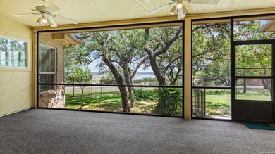 Welcome to this beautifully maintained, single-story Texas Hill - photo 38