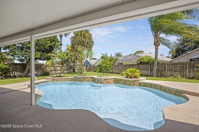 Pool Home + Cul-de-Sac + Oversized Lot! Welcome to this well - photo 38