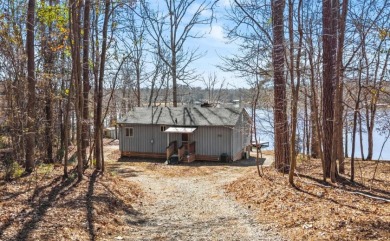 Lake Sinclair Home For Sale in Eatonton Georgia
