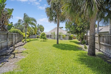 Pool Home + Cul-de-Sac + Oversized Lot! Welcome to this well - photo 41