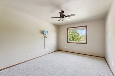 Welcome to Stroebe Island living! This spacious 2-bedroom - photo 15