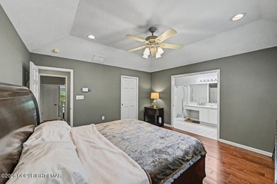 Move In Ready. Walk to the Lake. Room for Everyone. Central HVAC - photo 36