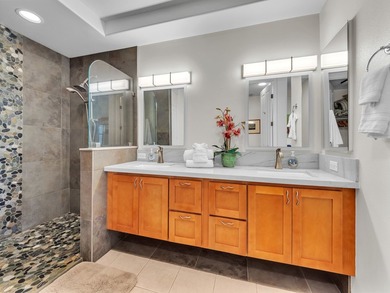 Sunset views priced for today's market. Penthouse LOFT with - photo 7