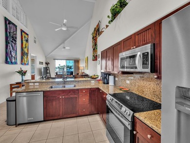 Sunset views priced for today's market. Penthouse LOFT with - photo 9