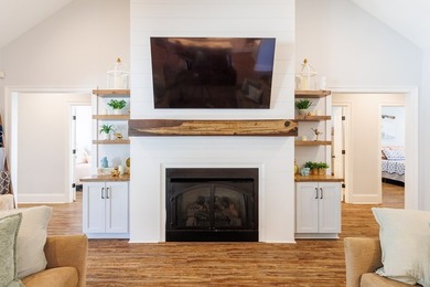 Welcome to this stunning 5-bedroom, 3.5-bath home in highly - photo 14